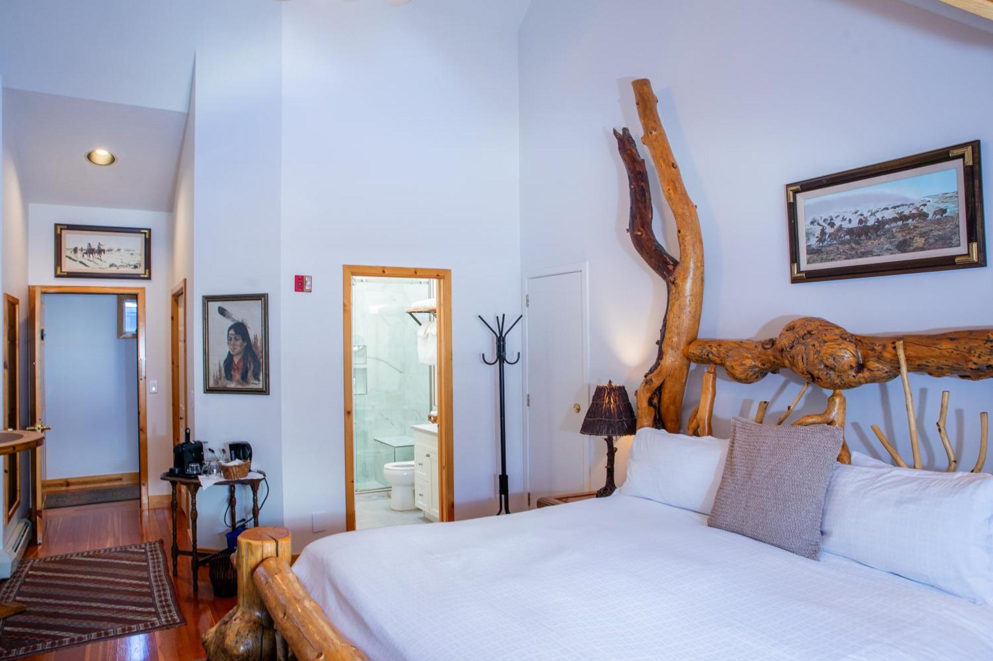 Beaujolais Boutique At Thea's House Couette-café
